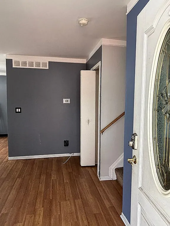 15513 Dupage Blvd photo 1