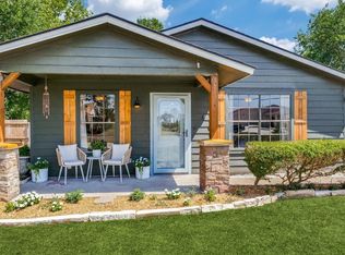 204 1/2 Graham St, Waxahachie, TX 75165