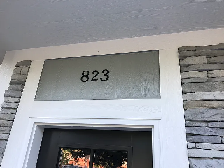 823 Michigan - south/left unit of duplex