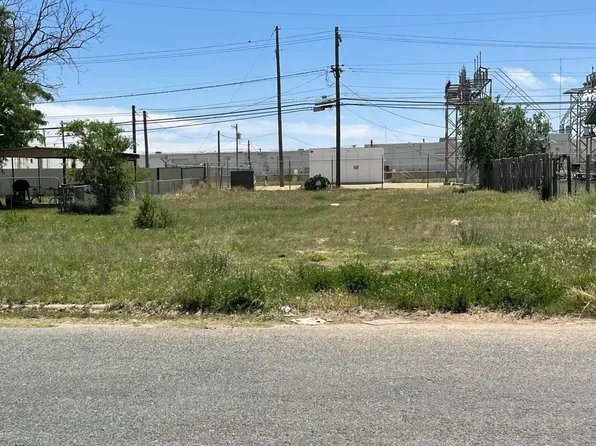 304 E 37th St, Lubbock, TX 79404