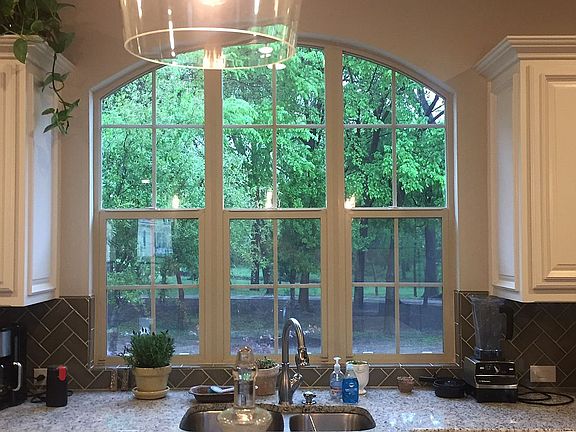 2nd image of 5704 Squeezepenny Ln