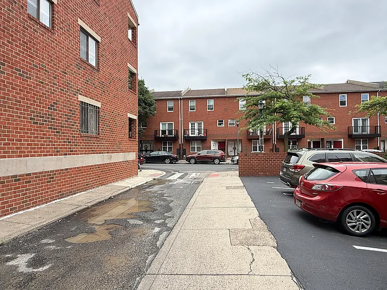 1111 South St #B — Photo 49