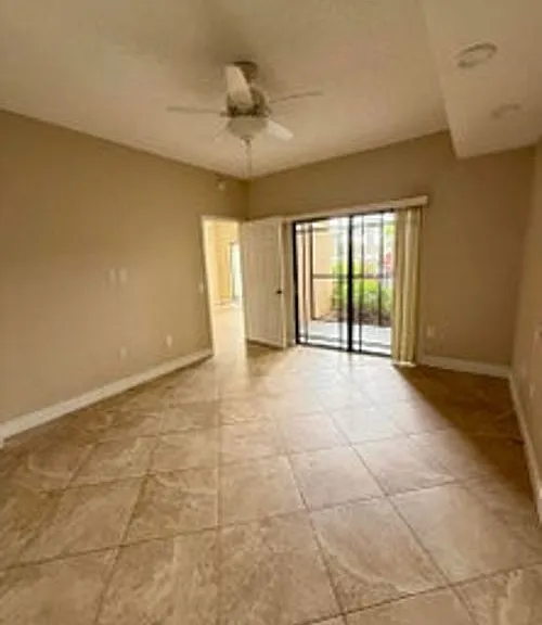 2916 Tuscany Ct #115 — Photo 4