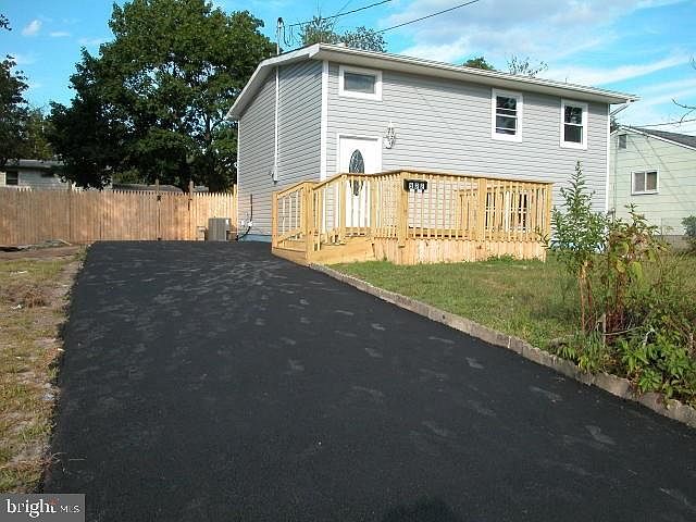 1st image of 522 Alfred Rd