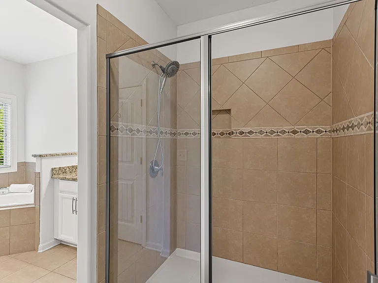 1245 Redbud Dr — Photo 37