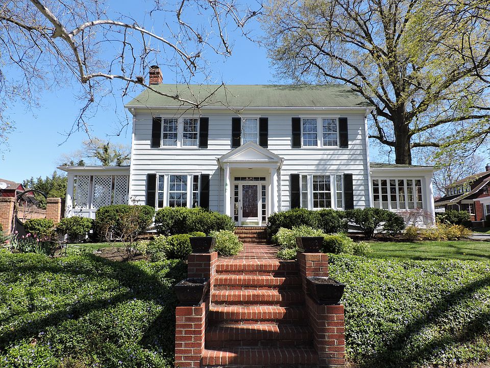 520 S. Stewart Street