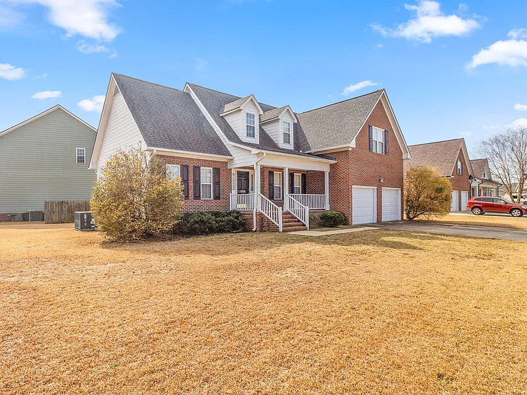 3505 Lancers Dr — Photo 2