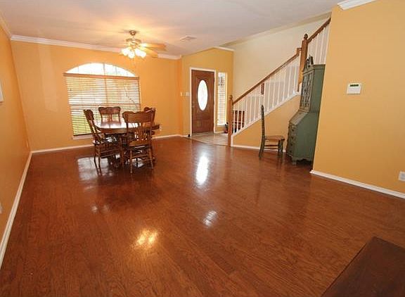 5th image of 4238 Kingsburg Dr