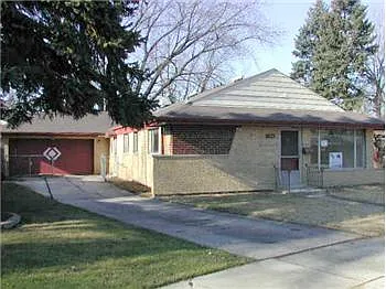 11608 S Kolin Ave photo 1