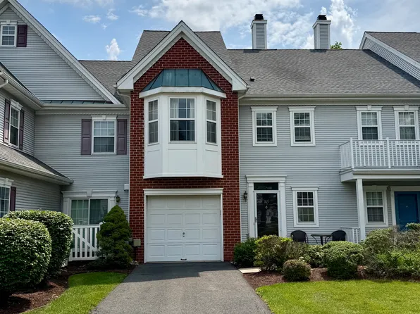 103 Kentshire Ct, Pennington, NJ 08534