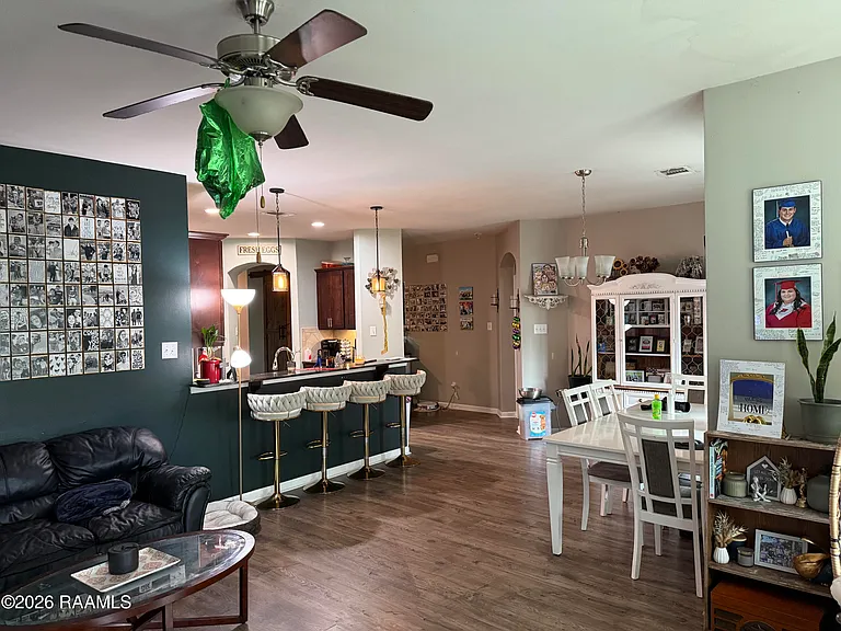 121 Merrydale Ln — Photo 8