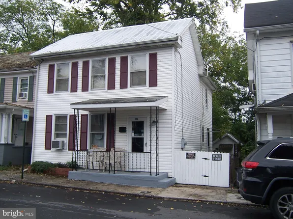 609 2nd St N, Martinsburg, WV 25404