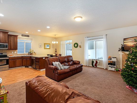 3rd image of 5416 NE 53rd Cir