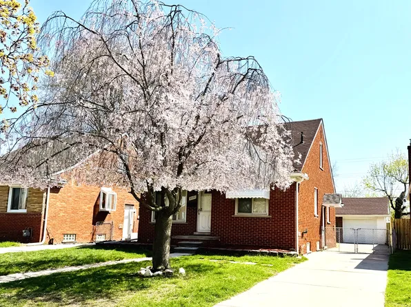 8420 Riverview St, Dearborn Heights, MI 48127