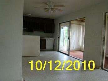 2nd image of 2210 Avenue H W