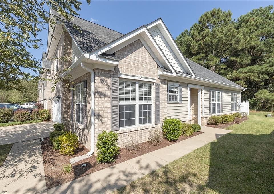 1st image of 480 Fieldstone Glen Way