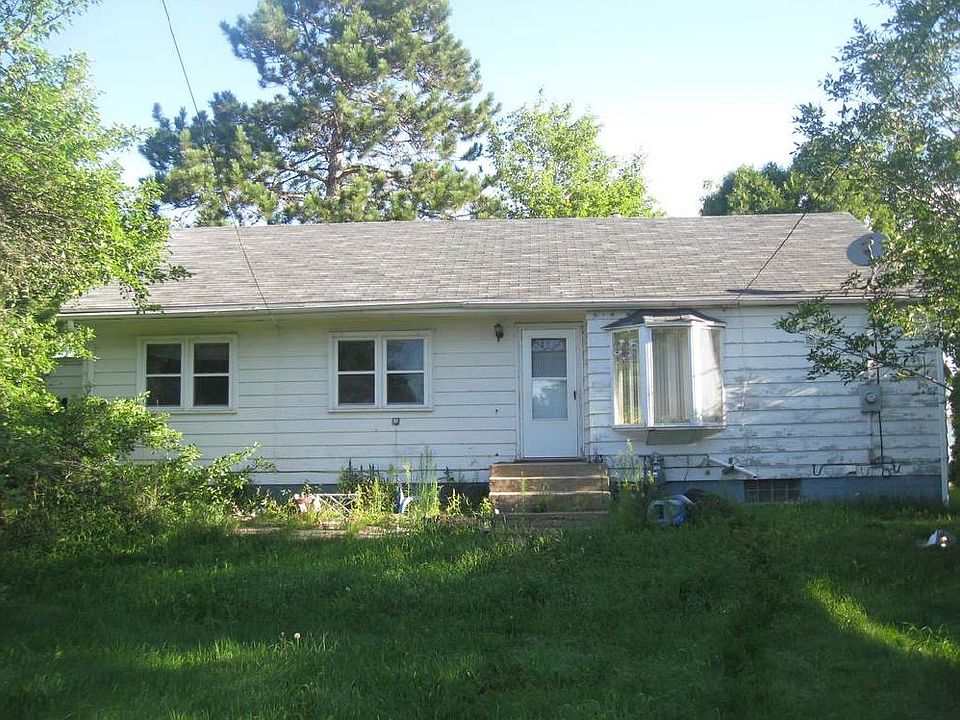 2nd image of 530 Whiteside Ave