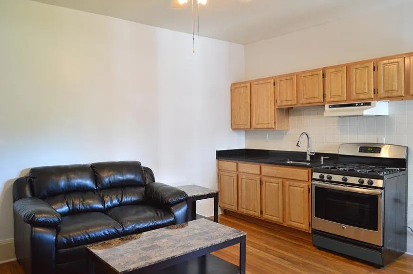 115 Comstock Ave #7