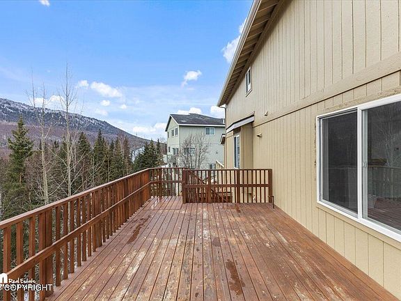 5th image of 19424 Trail Bay Dr