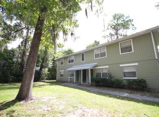 615 SW 11th Ln APT D, Gainesville, FL 32601