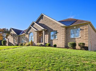 300 Hawthorne Dr, Nicholasville, KY 40356