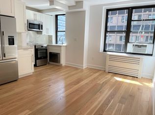 160 E 48th St #8E1, New York, NY 10017