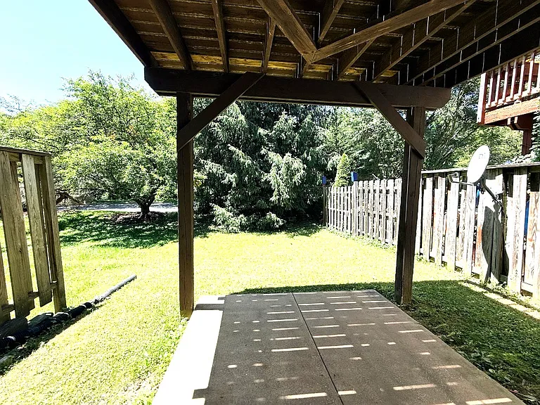 6412 Autumn Gold Ct — Photo 21