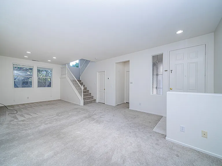 10844 Corte De Marin — Photo 8