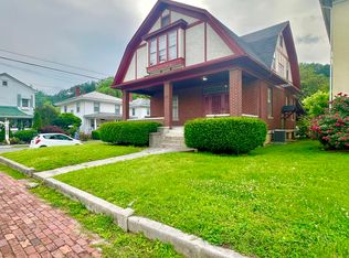 448 W Riverside St, Covington, VA 24426