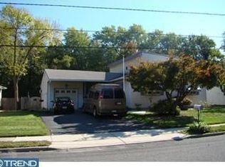 22 Wesleyan Dr, Hamilton, NJ 08690