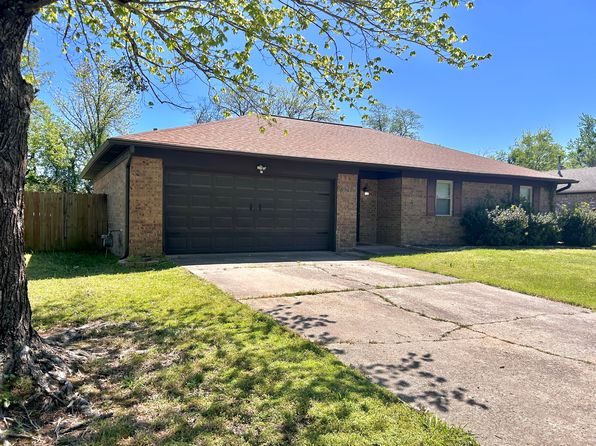 8917 Bryn Mawr Cir