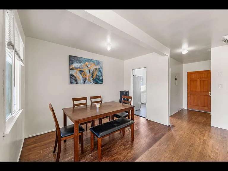 44246 Foxton Ave — Photo 3