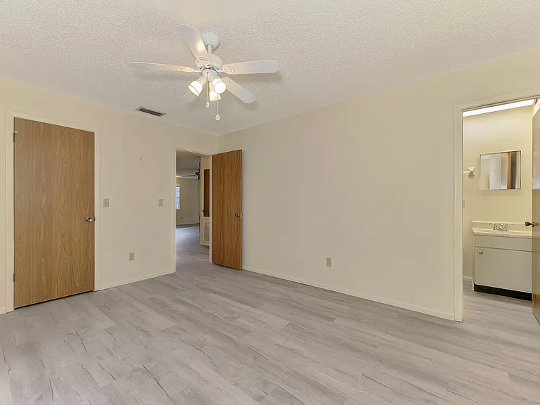 4161 66th Street Cir W — Photo 22