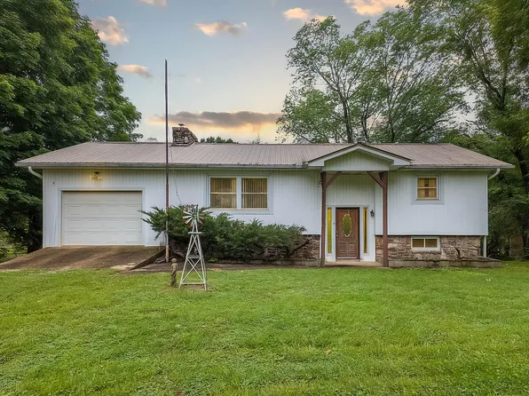 7042 County Road 220, Thayer, MO 65791