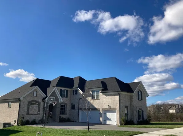 1112 Warlander Way, Gallatin, TN 37066