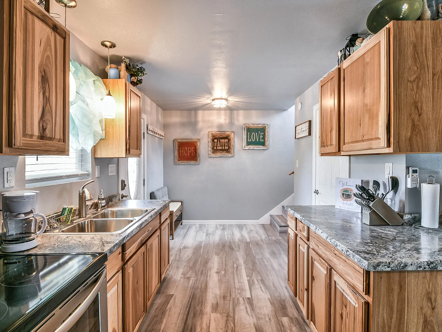 824 S Blue Quail Ct — Photo 2