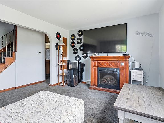 4th image of 1803 Iowa Ave