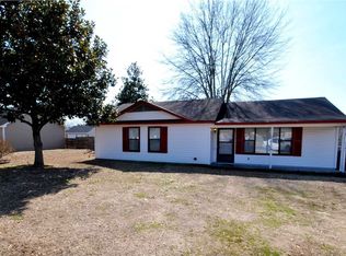 810 Mitwede St SW, Hartselle, AL 35640