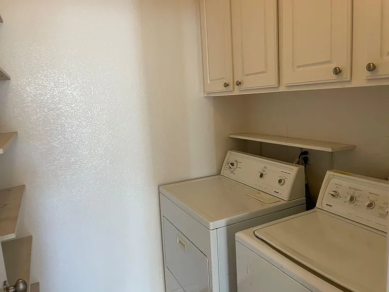 13345 Calle Del Campo #1 — Photo 17