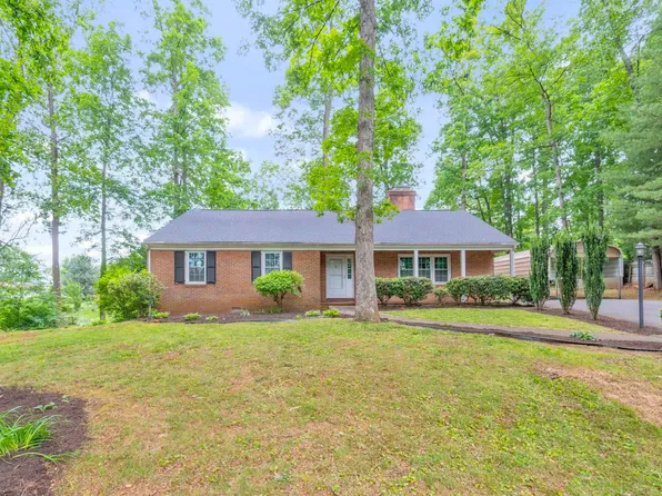 109 Inglewood Ct, Charlottesville, VA 22901