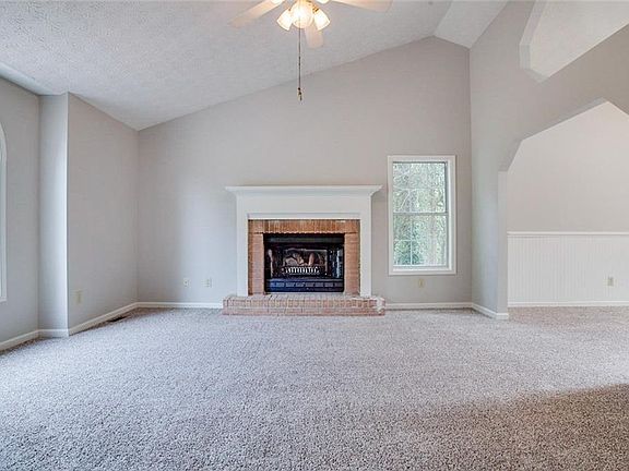 4th image of 1413 Towne Harbor Ln