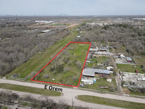 6315 E Orem Dr, Houston, TX 77048