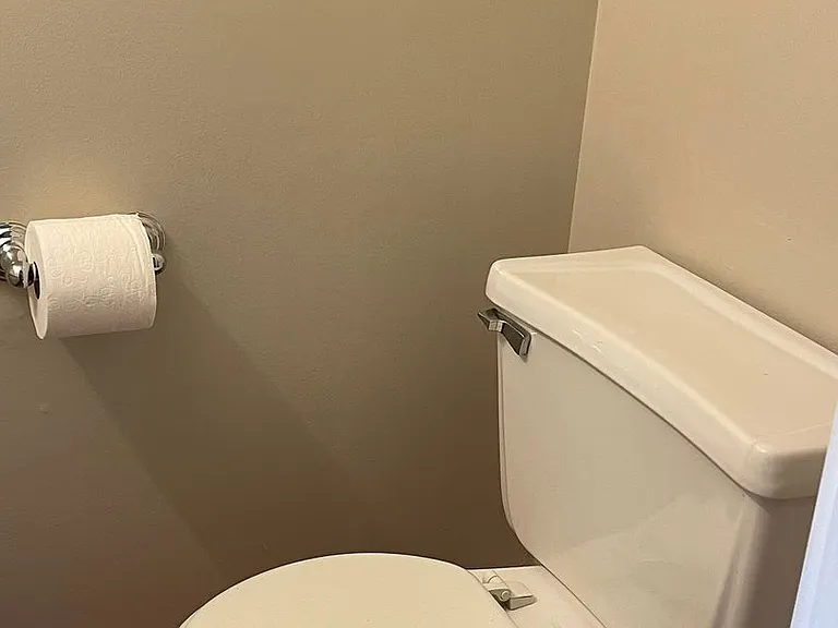 24 E Green Valley Cir — Photo 23