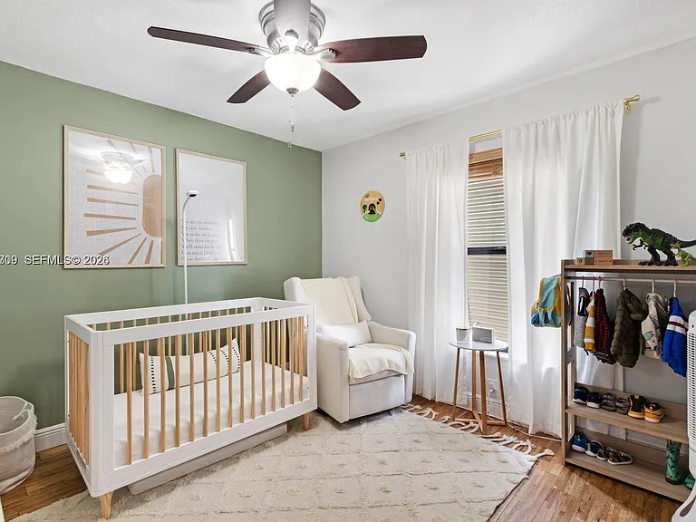 1411 W Fairway Rd #VILLA — Photo 29