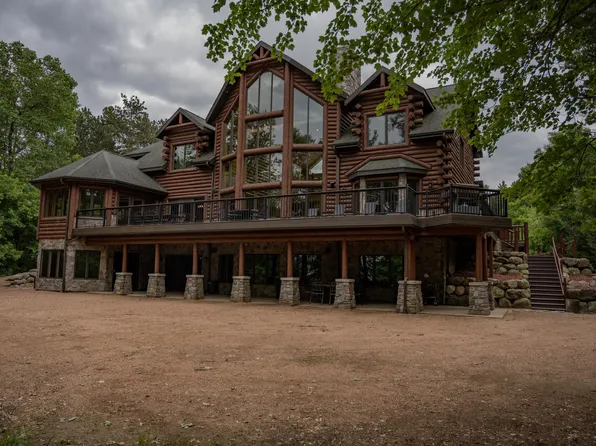 W4066 Boaters Dream Dr, Mauston, WI 53948