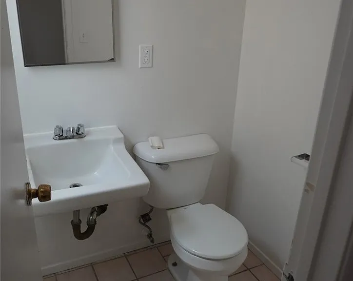 428 E Foothill Blvd — Photo 21