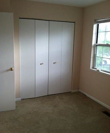 3rd image of 447 N Cambridge Dr