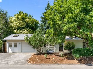 12819 SE Center St, Portland, OR 97236