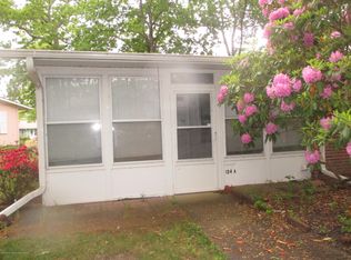 104A Edinburgh Ln #1001, Lakewood, NJ 08701