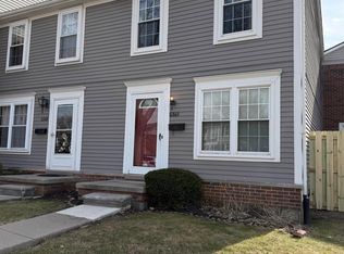 36310 Park Place Dr, Sterling Heights, MI 48310